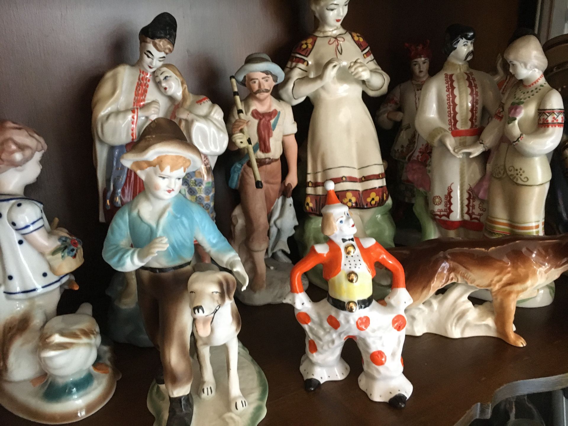 Warszawa. Sezamie, otwórz się. Skarby za malowaną bramą przy Olkuskiej