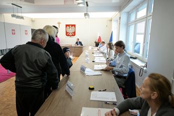 Głosowanie trwa. Najnowsze dane dot. naruszenia ciszy wyborczej