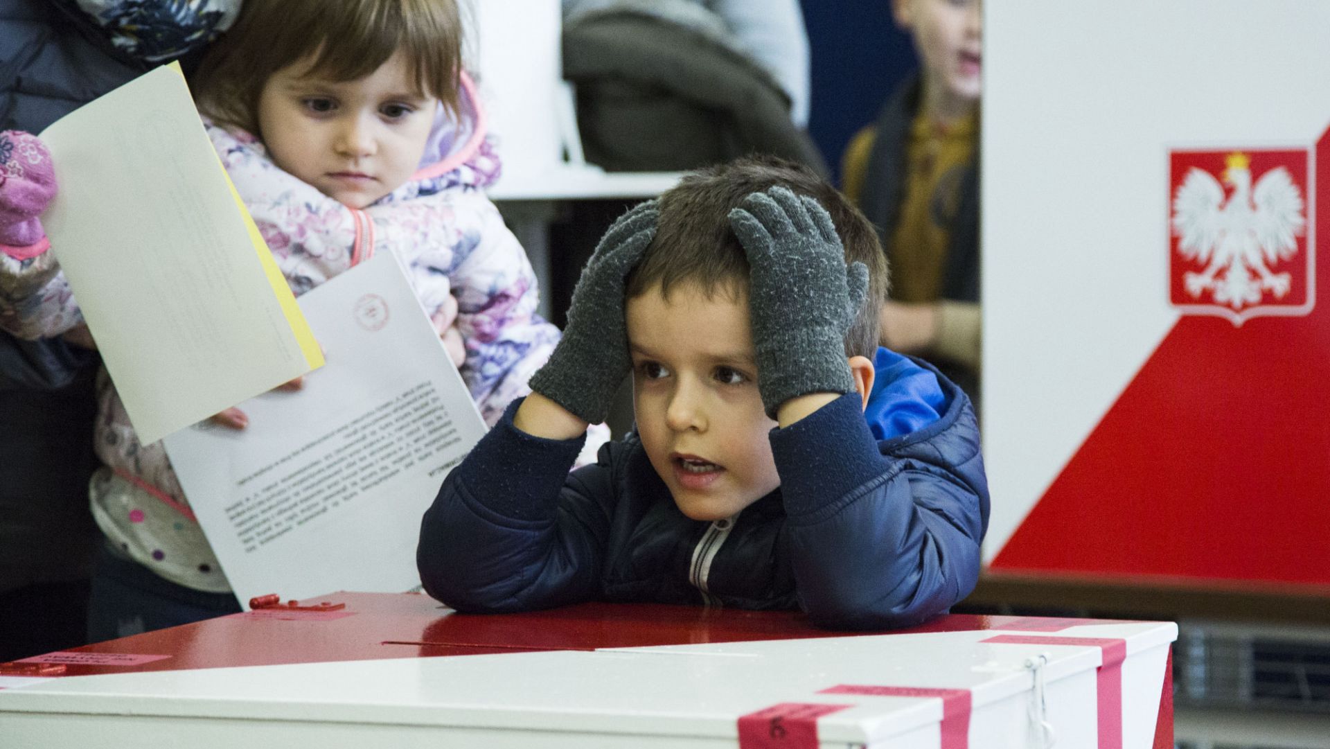 W niedzielę wybieramy prezydenta. Oby nie bolała nas potem głowa / fot. Andrzej Hulimka