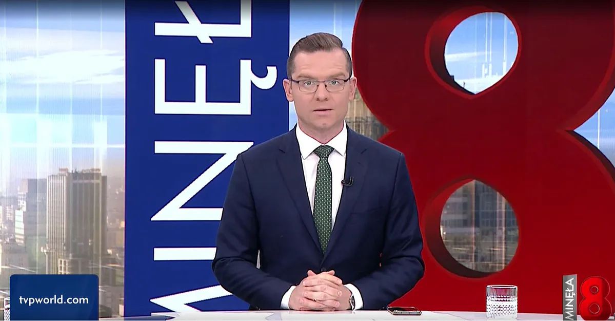 Koniec. Kontrowersyjny dziennikarz znika z TVP