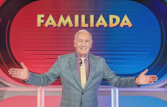 Bez kultowej tablicy, ale z publicznością. Ilu widzów przyciągnęła odświeżona "Familiada"?