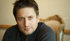 "Dialog" ma nowego redaktora naczelnego. Redakcja: Nie chcemy szefa przynoszonego w teczce