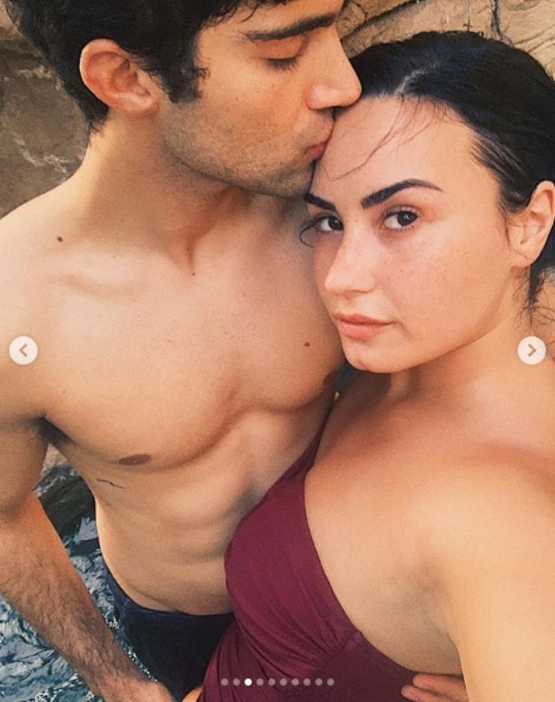 Demi Lovato i Max Ehrich zaręczyli się! 