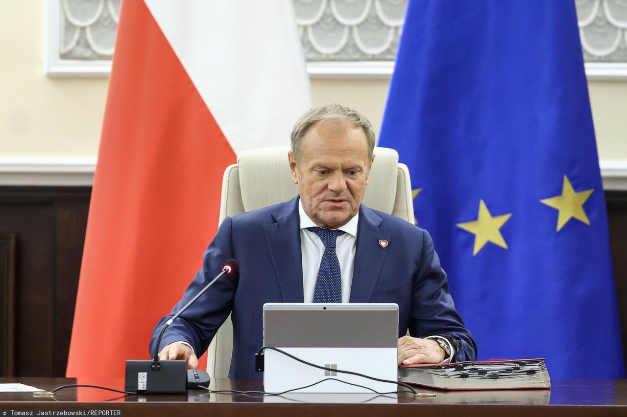 Tusk i Trzaskowski jak Kaczyński i Trump. Tak chcą "zrepolonizować" kampanię