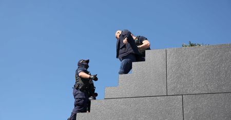Incydent w trakcie miesięcznicy smoleńskiej. Interweniowała policja