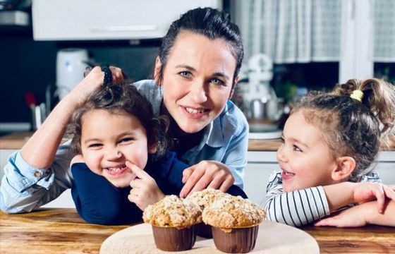 Vlogerka Ela Hurek prowadzi program kulinarny „Ooo Ciastko” w TVT