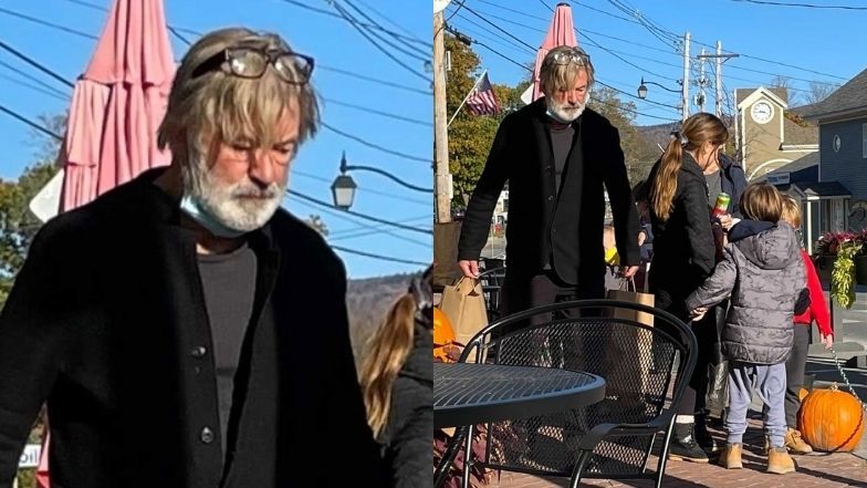 Przybity Alec Baldwin odbiera jedzenie na wynos