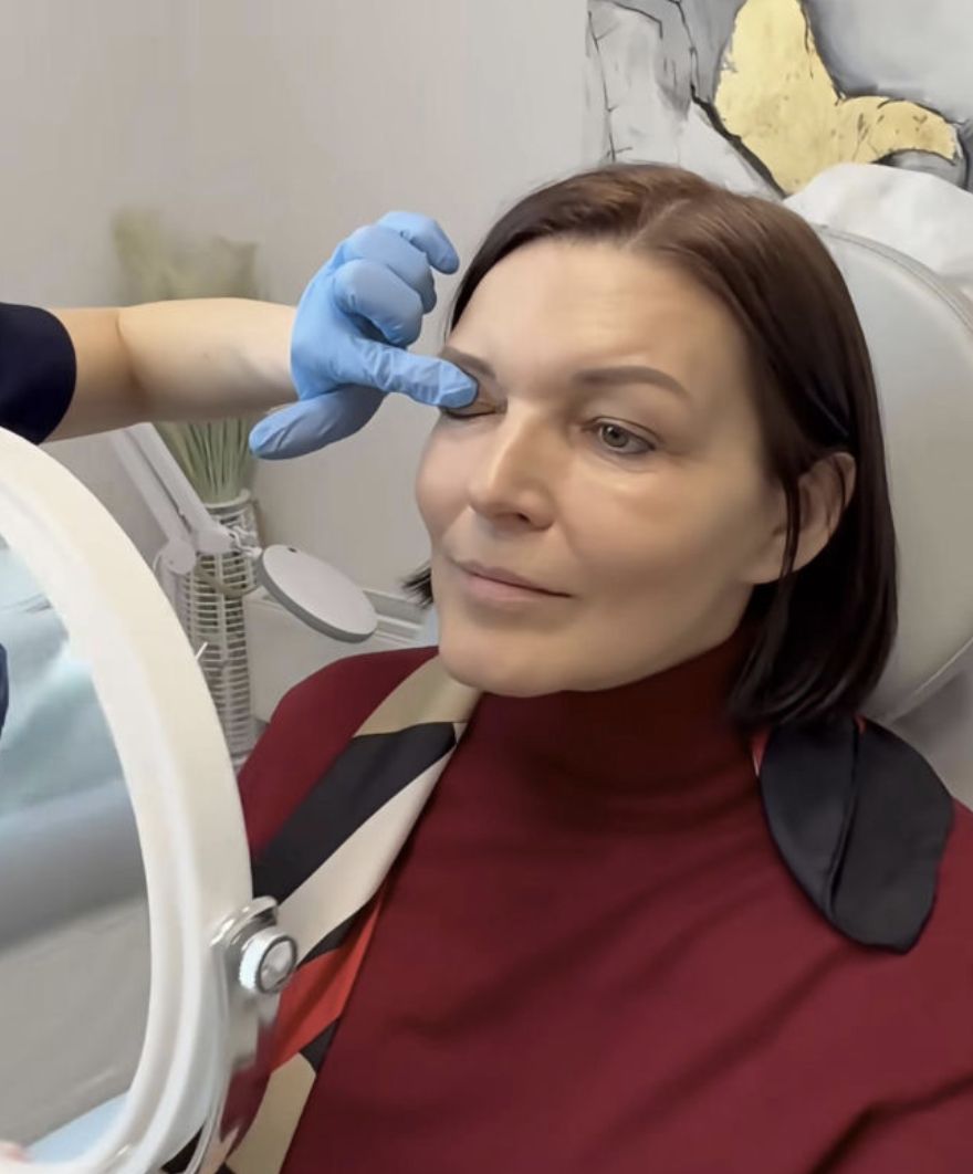 Ilona Felicjańska podczas zabiegu