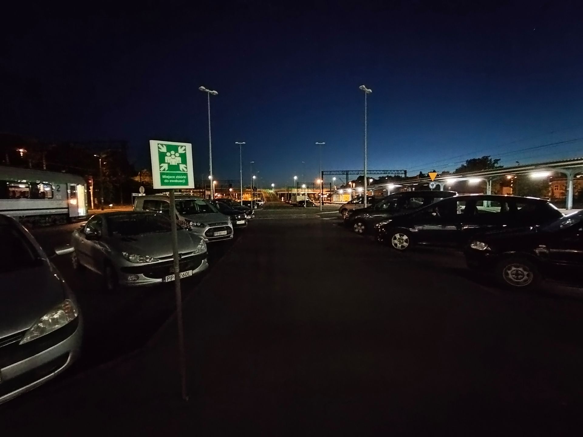 realme 9 to smartfon świetnie wyceniony, ale... nieopłacalny. Już tłumaczę 40