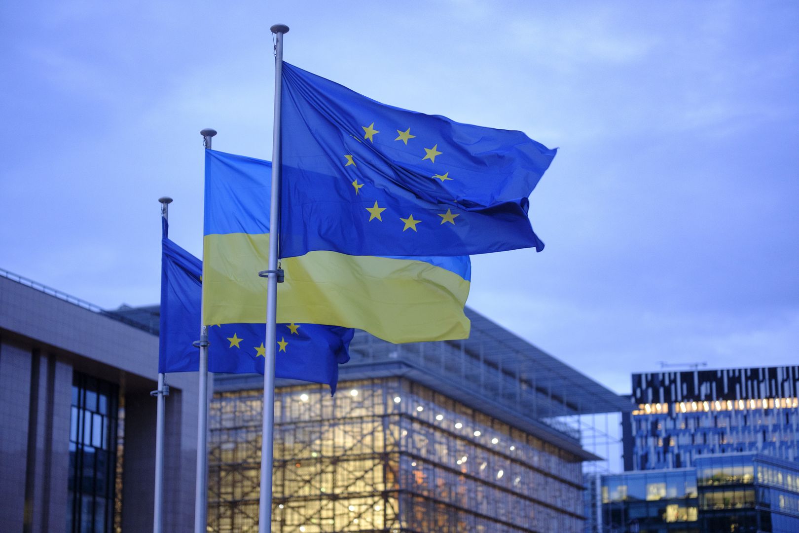 Nie ma jednego frontu. USA i Europa z innymi ofertami dla Kijowa