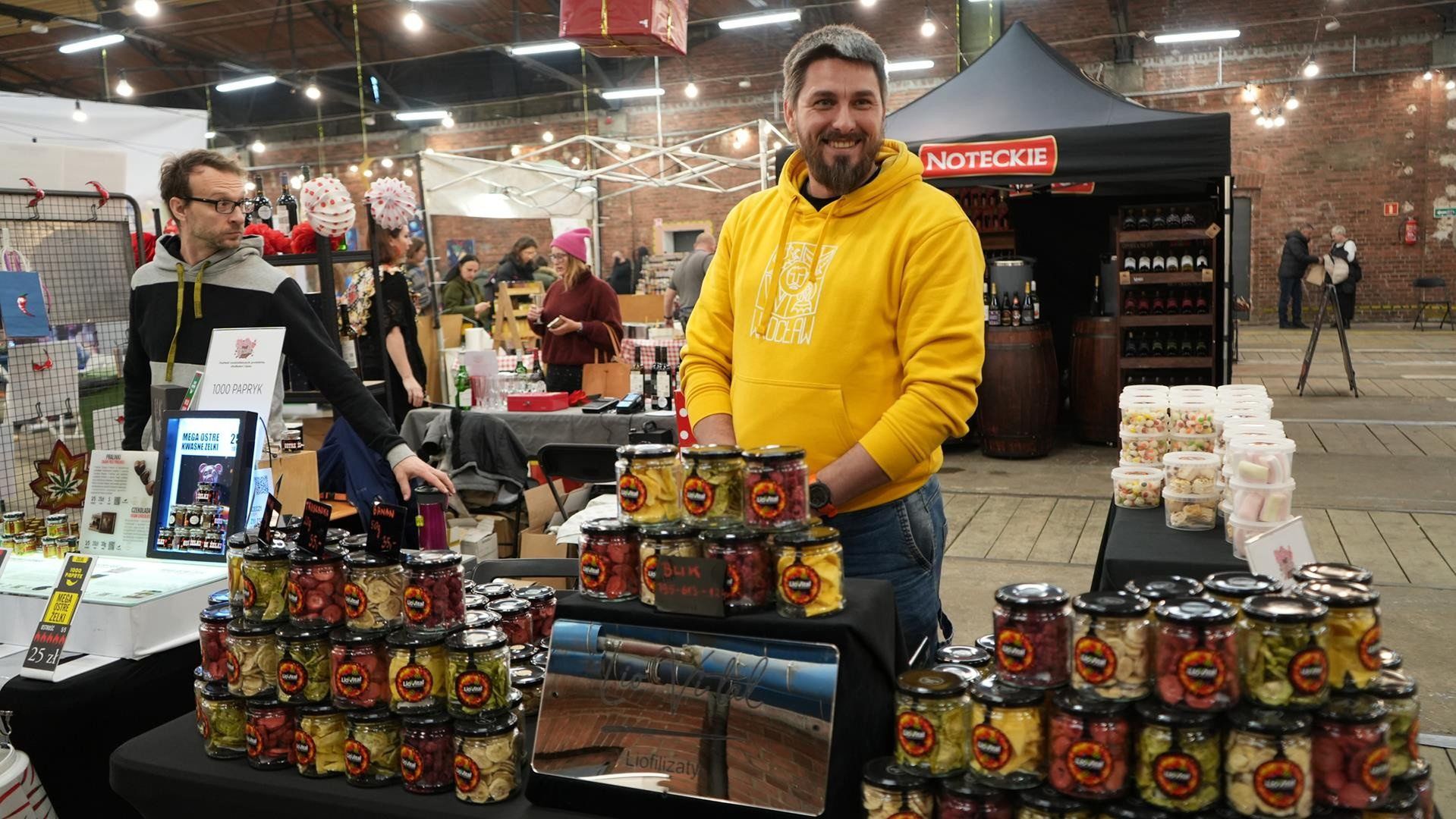 Ostatnia edycja 2025 z nowymi wystawcami, magia, warsztaty i prezenty pod choinkę!