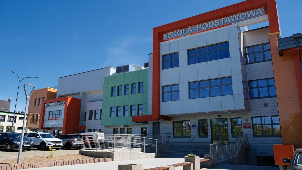 Zespół Szkół nr 13 przy ul. Berylowej (Szkoła Podstawowa nr 58 i Przedszkole nr 88)