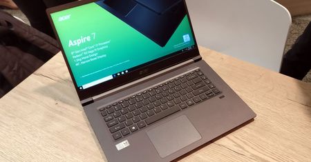 Acer prezentuje laptopa z Kaby Lake-G - procesor Intela z grafiką AMD Vega