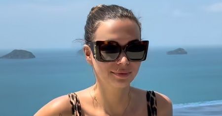 Kubicka pokazała się w bikini. Wycięty dół optycznie wydłuża nogi