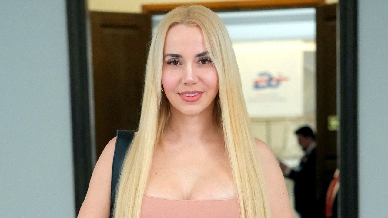 To na pewno ona?! Marianna Schreiber pokazała zdjęcie sprzed lat. Jest nie do poznania