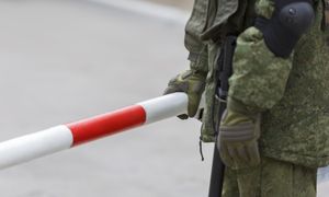 Płacą 6 tys. netto, dopłacają do mieszkania. Wciąż brakuje chętnych