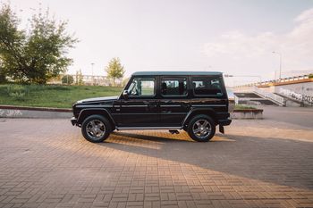 Komik sprzedaje auto. Cena? Jak kawalerka w małym mieście