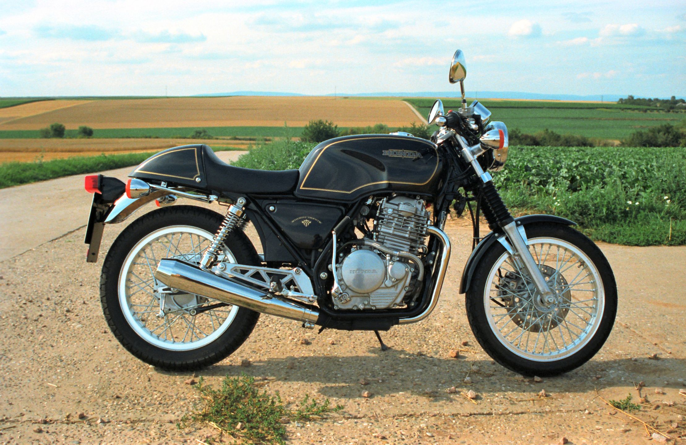 Honda GB500 Clubman cafe racer