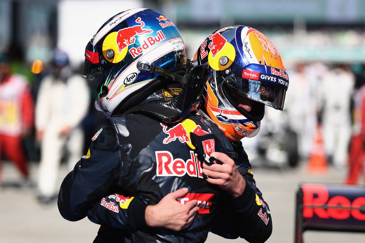 Daniel Ricciardo i Max Verstappen to wspaniały duet, ale na razie może sobie pozwolić na zwycięstwa tylko wtedy, gdy pecha mają kierowcy Mercedesa.