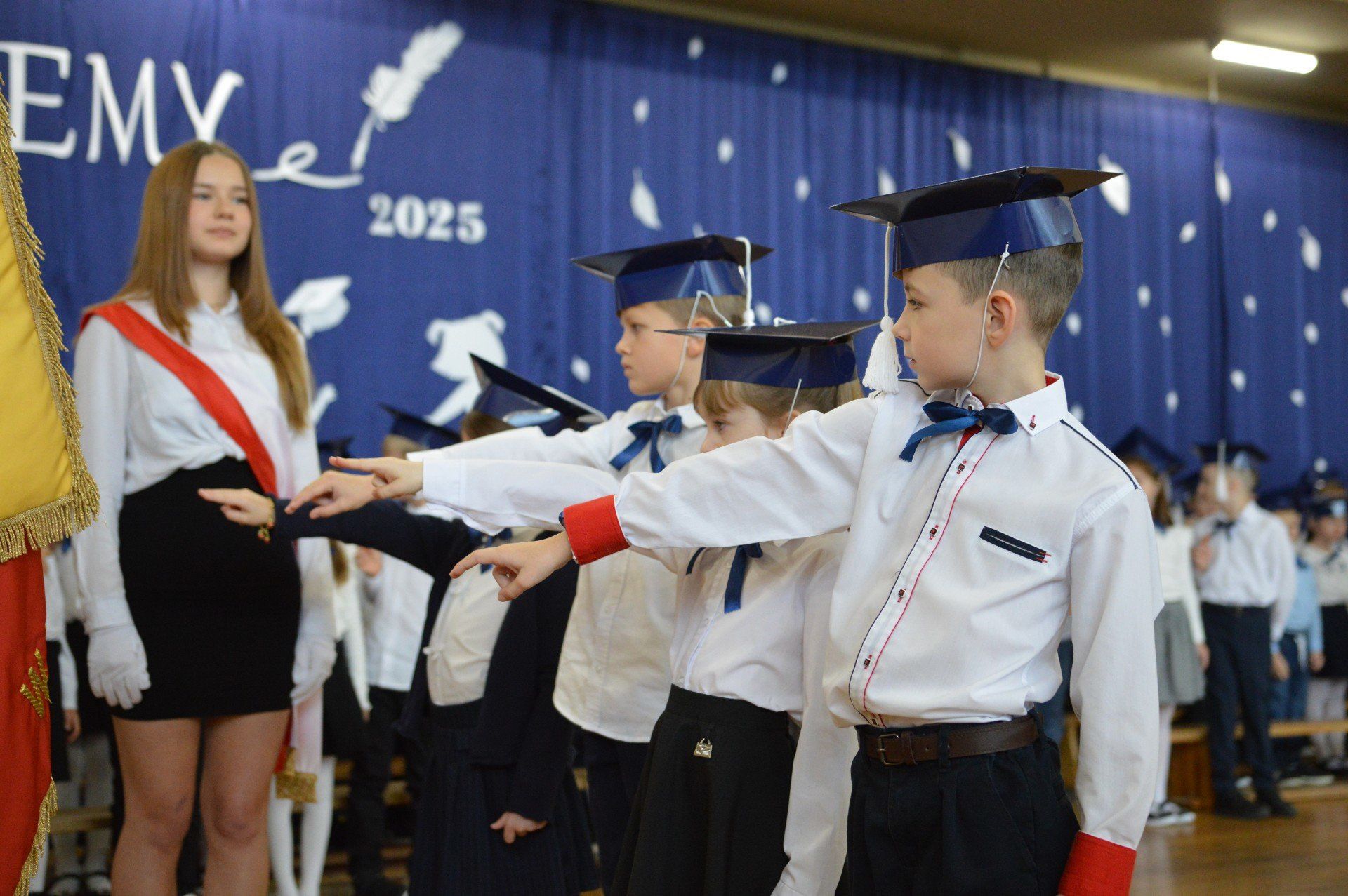 W Szkole Podstawowej nr 13 im. Unicef w Bełchatowie odbyło się uroczyste ślubowanie pierwszoklasistów