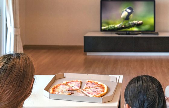 Polacy najczęściej subskrybują serwisy streamingowe. Ile to kosztuje?