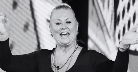Nie żyje brytyjska gwiazda TV. W Polsce też była znana