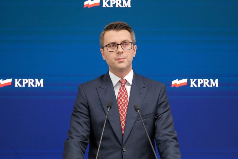Rzecznik rządu Piotr Müller tłumaczył słowa premiera ws. węgla