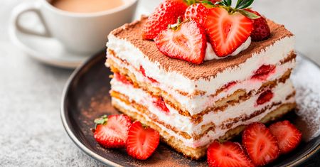 Bez kawy i amaretto. Takim tiramisu będą zajadać się nawet dzieci