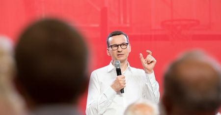 Polski Ład pokonany. To, co zaoszczędzimy, zabierze drożyzna