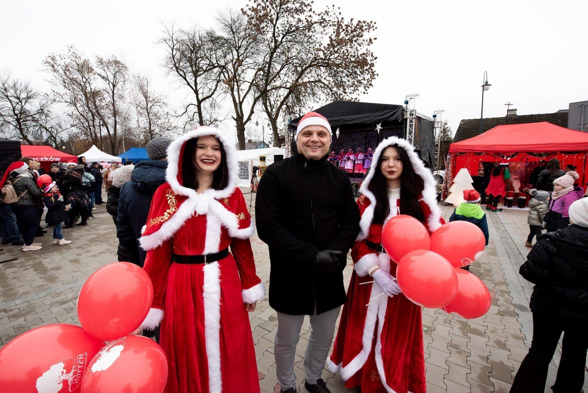 Tegoroczny II Jarmark Bożonarodzeniowy w Pacanowie zaplanowano na niedzielę, 7 grudnia. Zobaczcie zdjęcia z ubiegłorocznej edycji. 