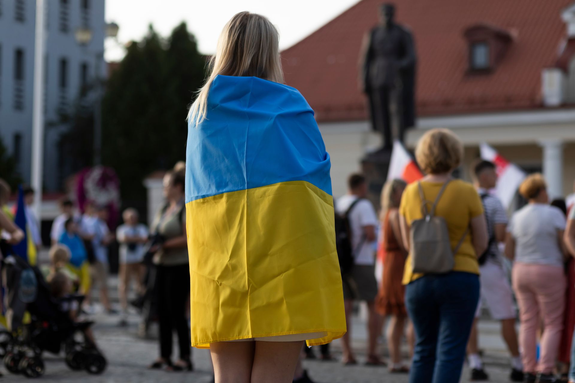 Ukraińcy w Polsce. Oto jaki mają wpływ na rynek pracy i gospodarkę [OPINIA]