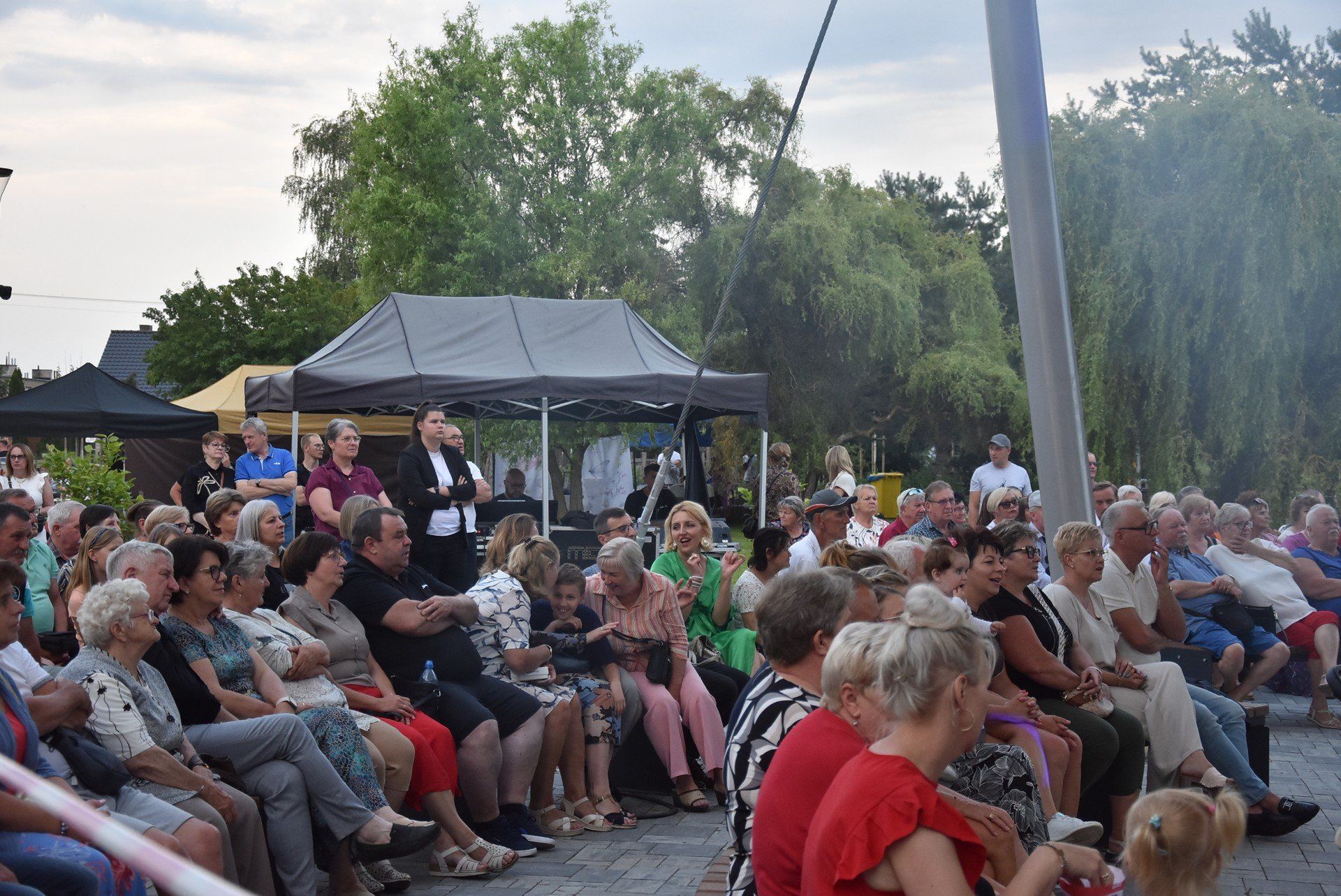 Nie dla wszystkich wystarczyło miejsc siedzących