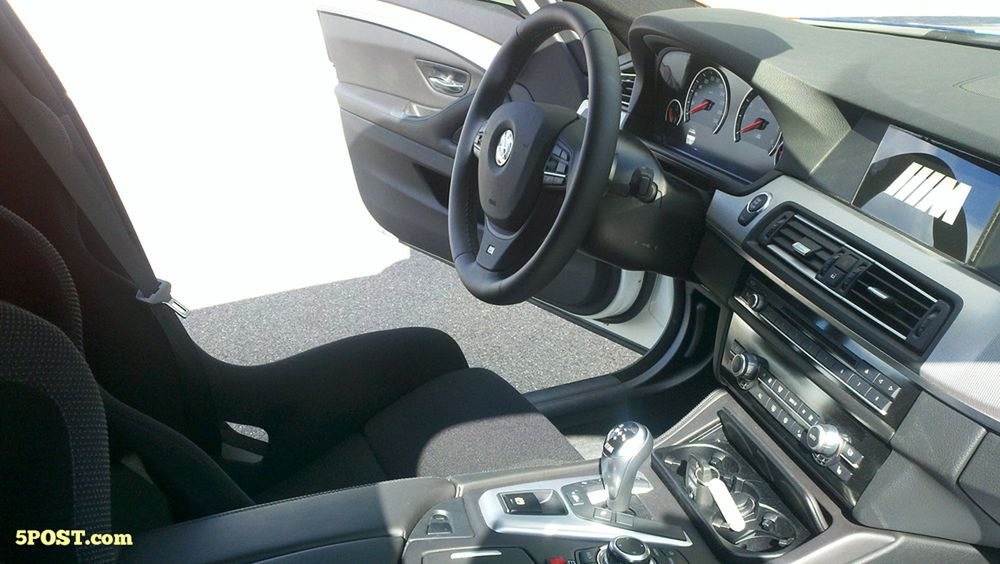 BMW M5 Safety Car