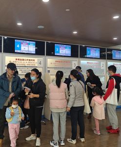 Nowa epidemia? Szpitale pełne chorych dzieci. WHO żąda informacji