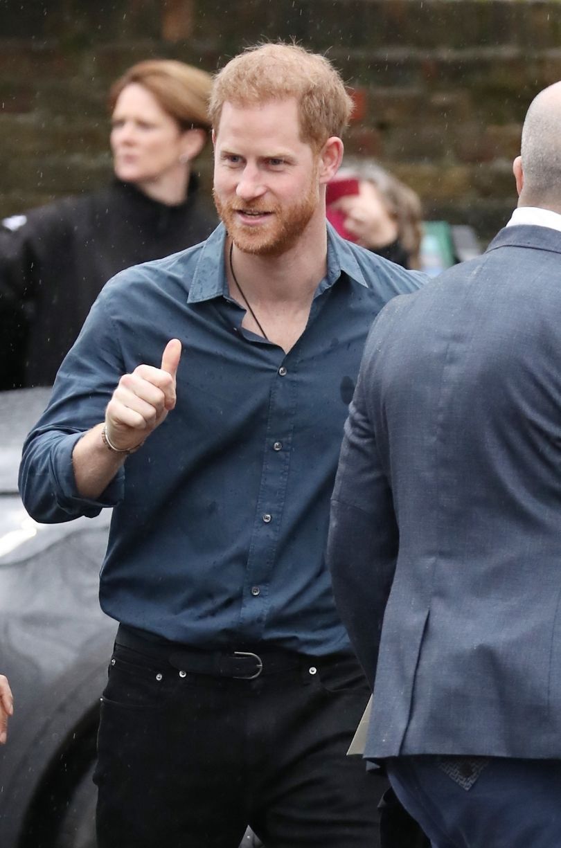 Aktorzy z "The Crown" wdzięczni za wsparcie księcia Harry'ego