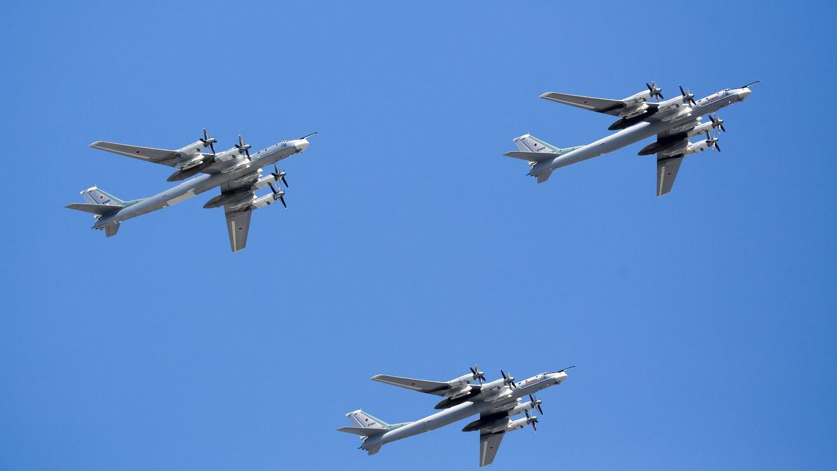 Działo się w nocy. Zmasowany atak na Ukrainę. Zełenski ostrzegał