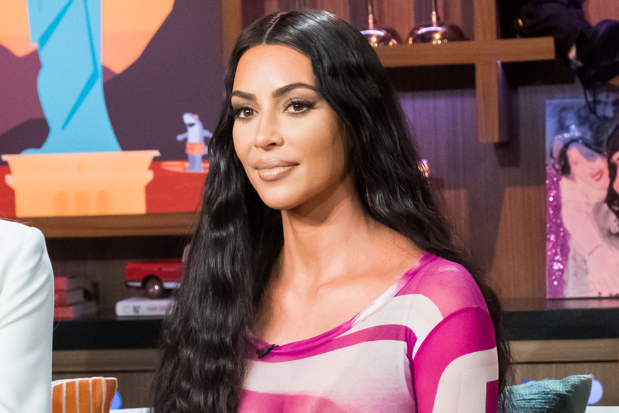 Kim Kardashian chciała się wkręcić na jubileusz królowej, ale jej tam nie chcieli. Przykre? 