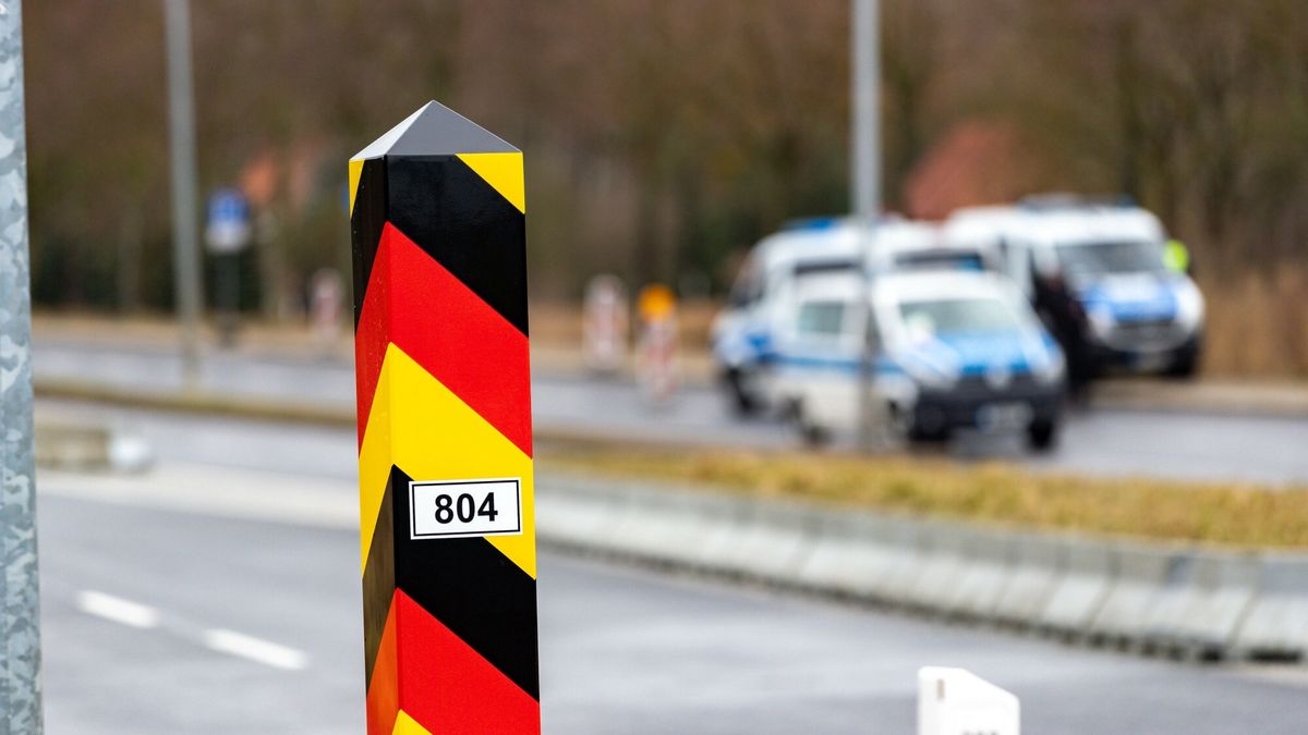 Wiceminister podkreśla, że nie ma "podrzucania" migrantów