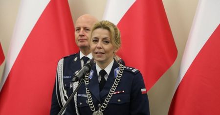 Czystki w policji. Szczytno czeka na rektora, lecą głowy komendantów