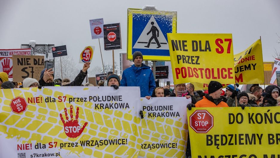 Protesty przeciwko S7 w Krakowie i pod Krakowem nie ustają.