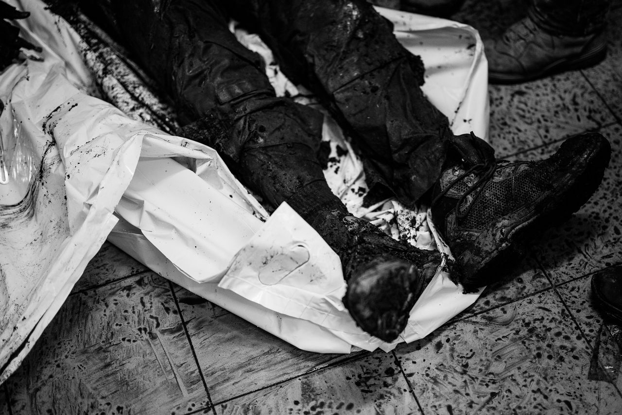 One of the bodies found under Makijiwka