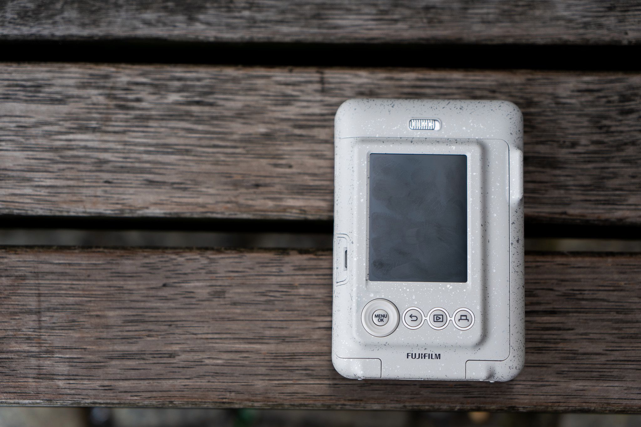 Nowy instax mini LiPlay z funkcją nagrywania dźwięku 4