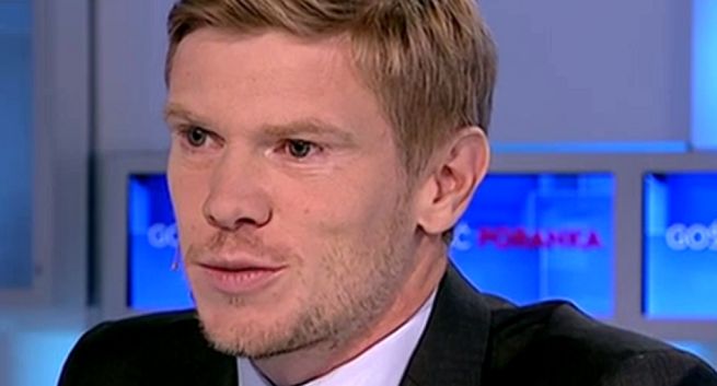 Krzysztof Świątek zastępuje Adriana Klarenbacha w „Gościu poranka” w TVP Info