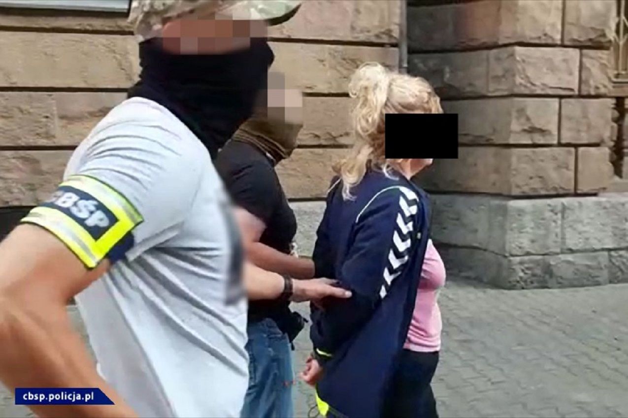 "Rodzinny interes" na Podlasiu. Matka, jej córki i wnuczki w rękach policji