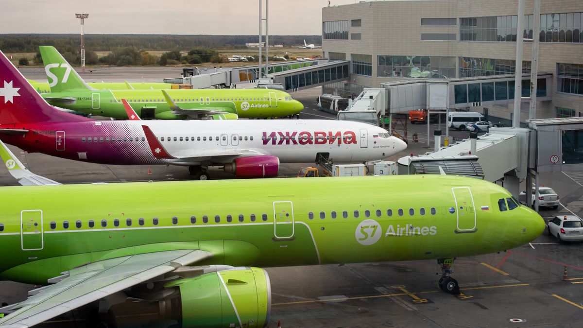 MOSCOW, RUSSIA - 2022/09/23: Aircraft from S7 Airlines and Izhavia Airlines are seen at the Domodedovo airport in Moscow. (Photo by Vlad Karkov/SOPA Images/LightRocket via Getty Images)