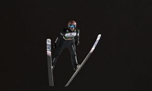 PŚ w Ruce. Sześciu Polaków walczy o konkurs, pogoda pokrzyżowała plany