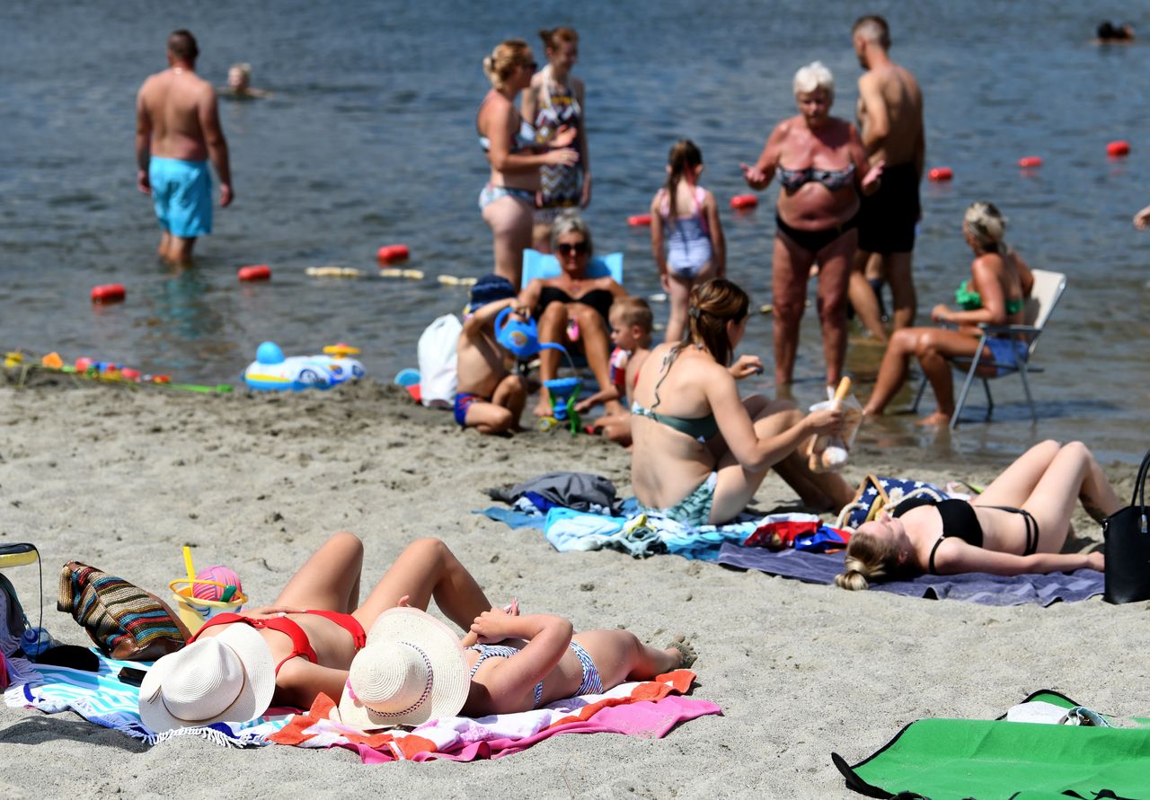 Kryspinów. Atak na plaży nudystów. Sprawca nadal poszukiwany