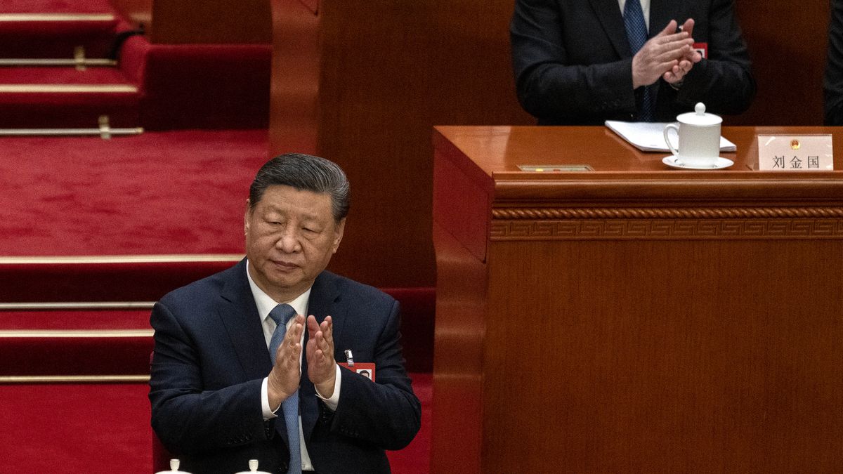 BEIJING, CHINA - MARCH 8: Chinese President Xi Jinping applauds during the second plenary session of the National Peoples Congress, or NPC, at the Great Hall of the People on March 8, 2025 in Beijing, China. China's annual political gathering known as the Two Sessions will convene leaders and lawmakers to set the government's agenda for domestic economic and social development for the year. (Photo by Kevin Frayer/Getty Images)