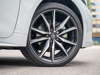 Takie nowe modele aut kupują Polacy. Mamy listę