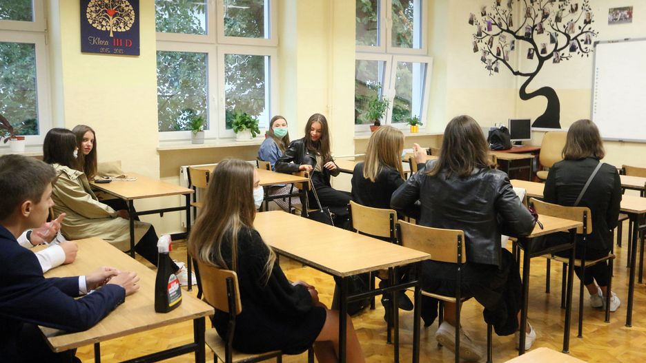 Koronawirus w Polsce. Sanepid nie zgodził się na zdalne nauczanie w Liceum Ogólnokształcącym im. Klementyny Hoffmanowej